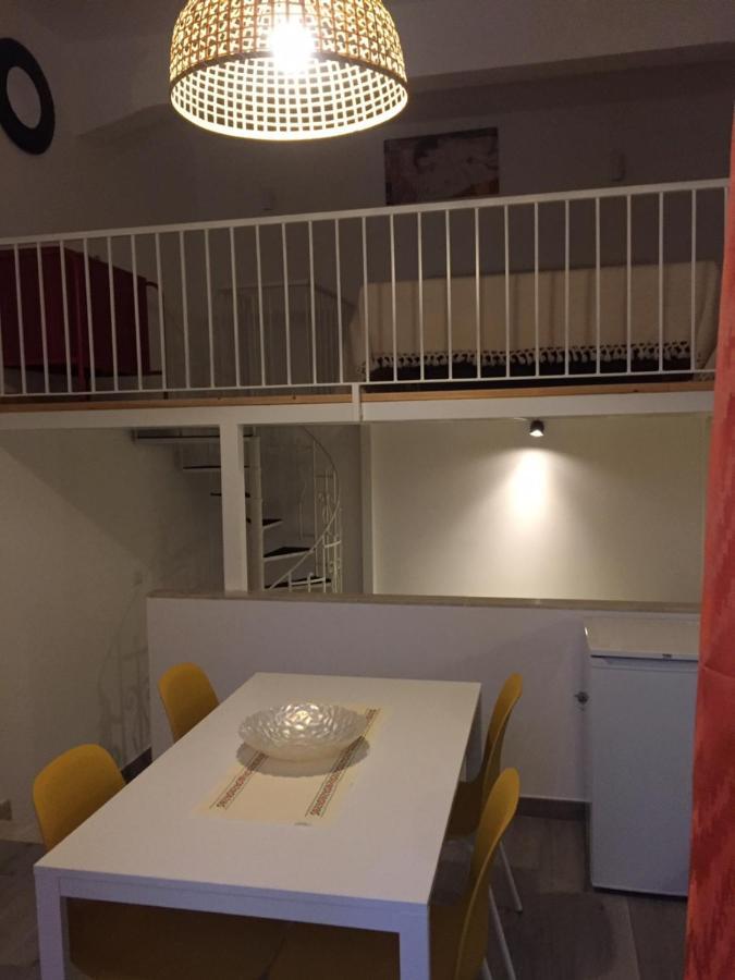Casa Vacanze A Milorda Letojanni Eksteriør billede