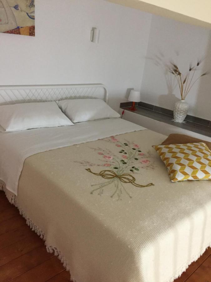 Casa Vacanze A Milorda Letojanni Eksteriør billede
